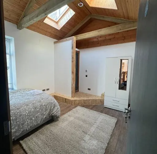 شقة 1 Bedroom Flat Centre *